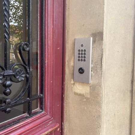 Appartement Magnifique Paris 18 Екстериор снимка