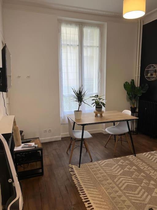 Appartement Magnifique Paris 18 Екстериор снимка