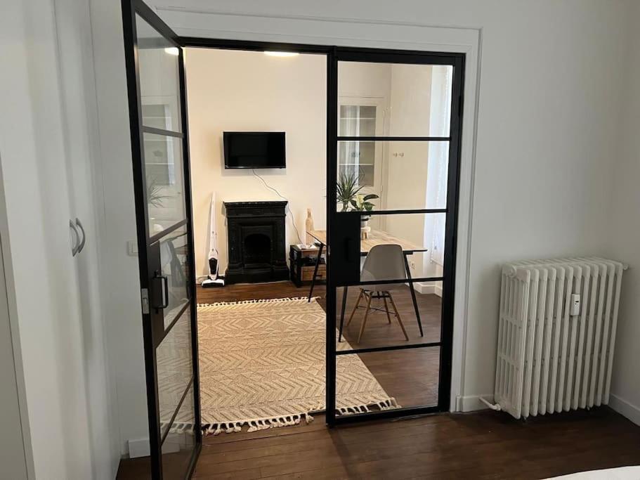 Appartement Magnifique Paris 18 Екстериор снимка