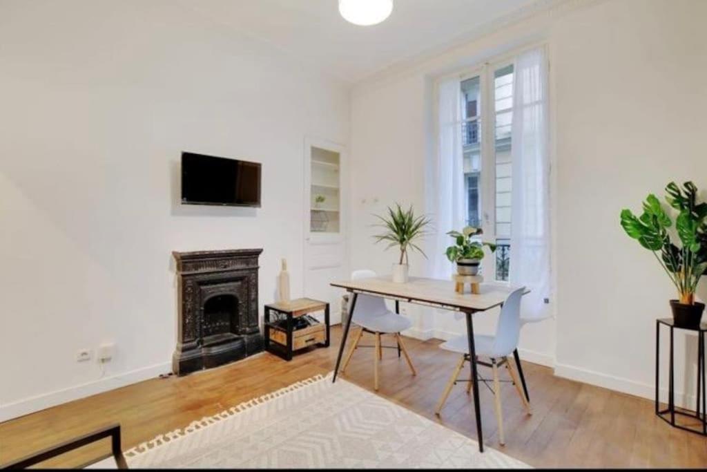 Appartement Magnifique Paris 18 Екстериор снимка