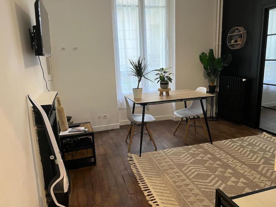 Appartement Magnifique Paris 18 Екстериор снимка